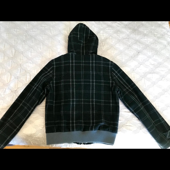 🍁Warm wool blend plaid hooded bomber jacket with zipper and snaps 🍁 - Picture 2 of 4